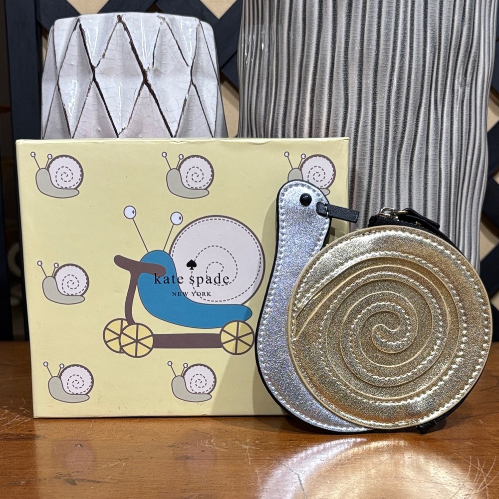 Kate Spade Silver and Gold Snail coin Holder